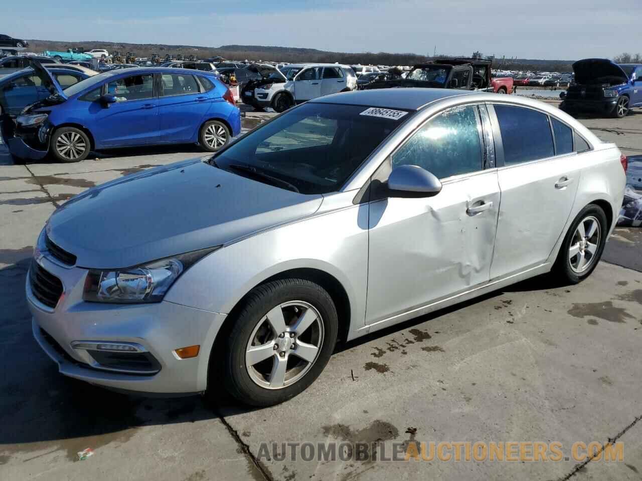 1G1PC5SB3F7256269 CHEVROLET CRUZE 2015