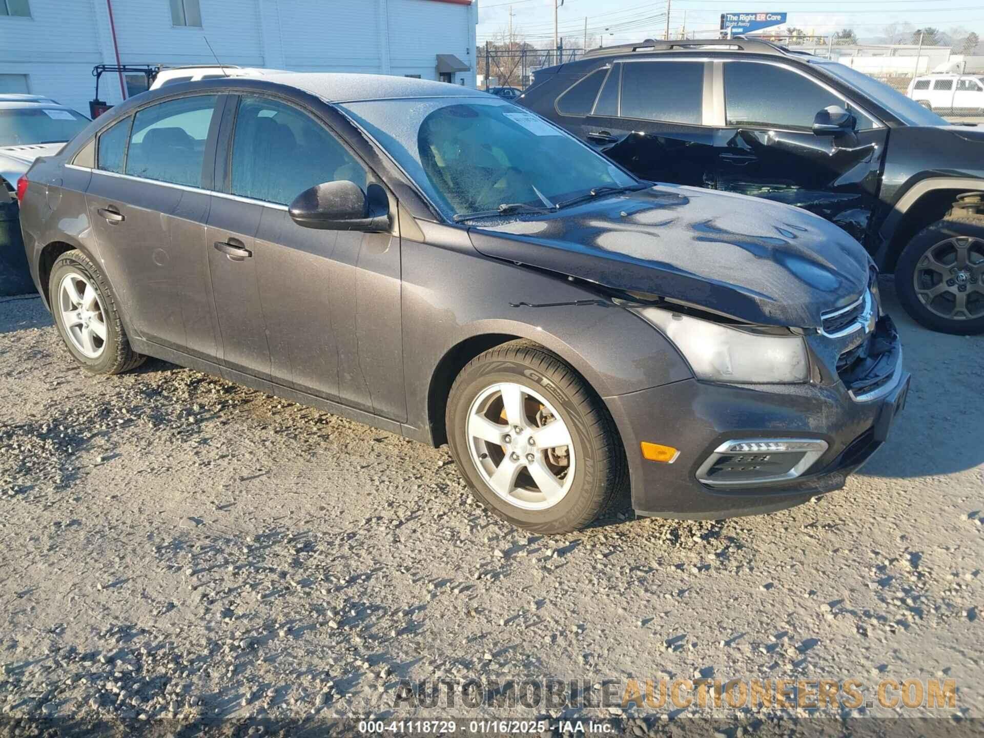 1G1PC5SB3F7298893 CHEVROLET CRUZE 2015