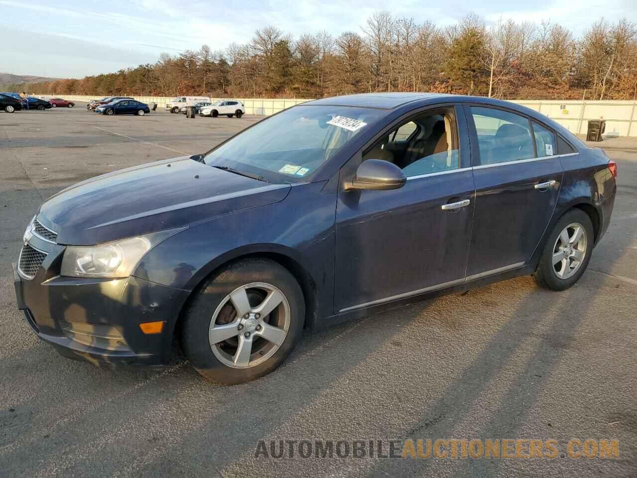 1G1PC5SB4E7202557 CHEVROLET CRUZE 2014