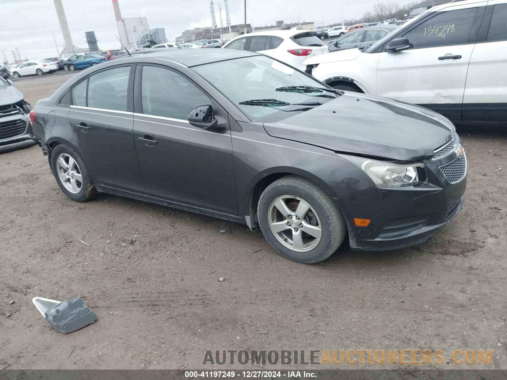 1G1PC5SB4E7333505 CHEVROLET CRUZE 2014