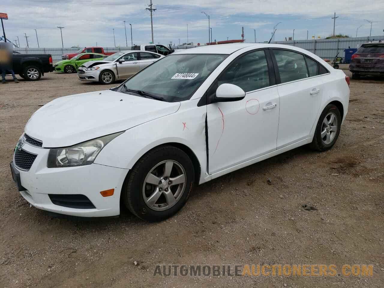 1G1PC5SB4E7477054 CHEVROLET CRUZE 2014