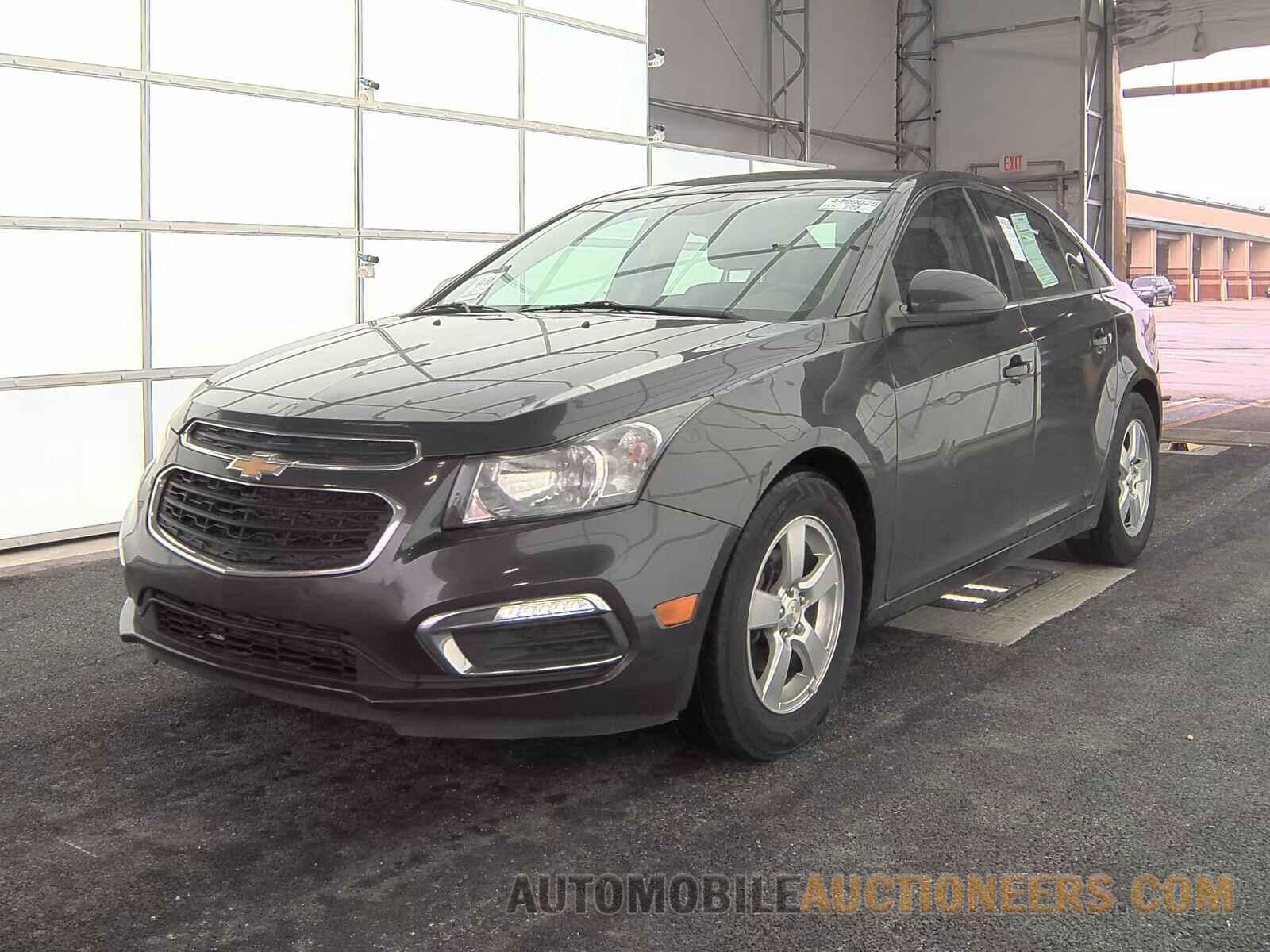 1G1PC5SB4F7236130 Chevrolet Cruze 2015