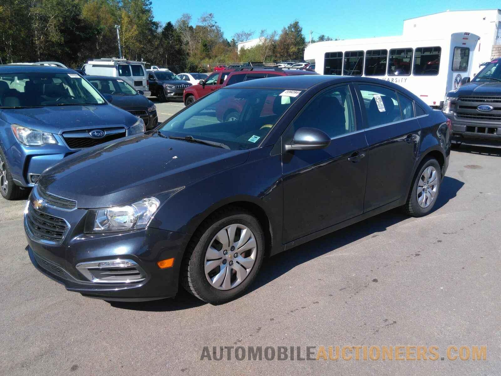 1G1PC5SB4F7264431 Chevrolet Cruze 2015