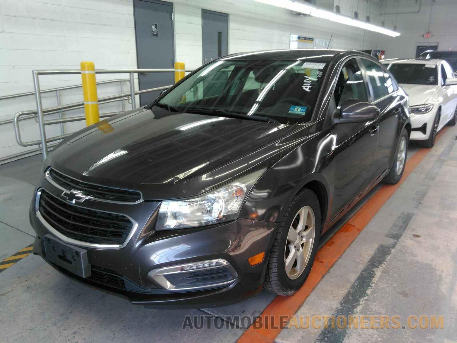 1G1PC5SB5F7110875 Chevrolet Cruze 2015