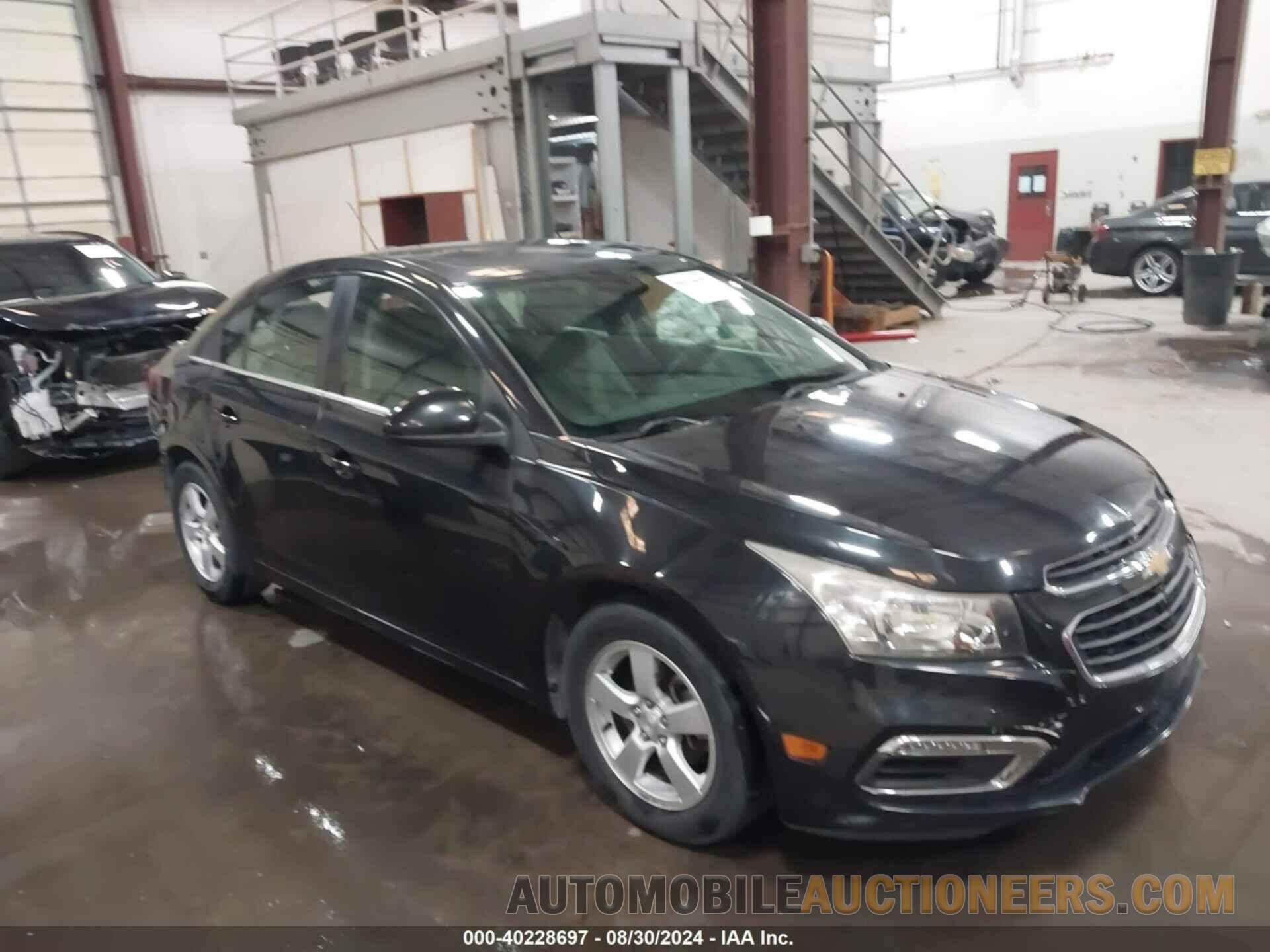 1G1PC5SB5F7119589 CHEVROLET CRUZE 2015