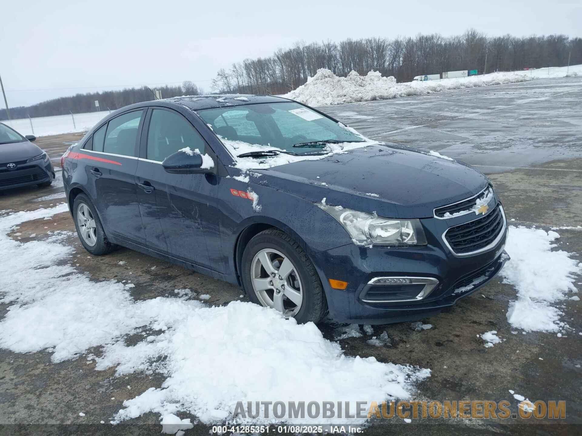 1G1PC5SB5F7136151 CHEVROLET CRUZE 2015