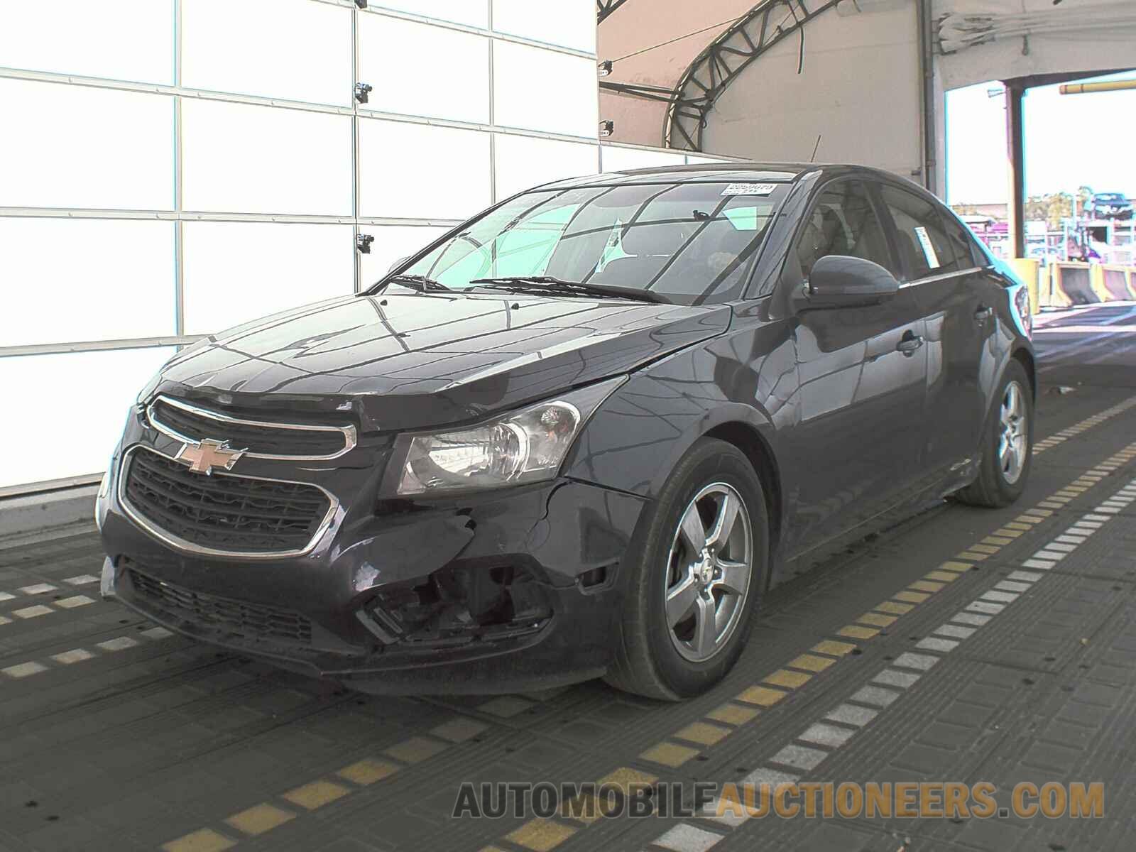 1G1PC5SB5F7200804 Chevrolet Cruze 2015