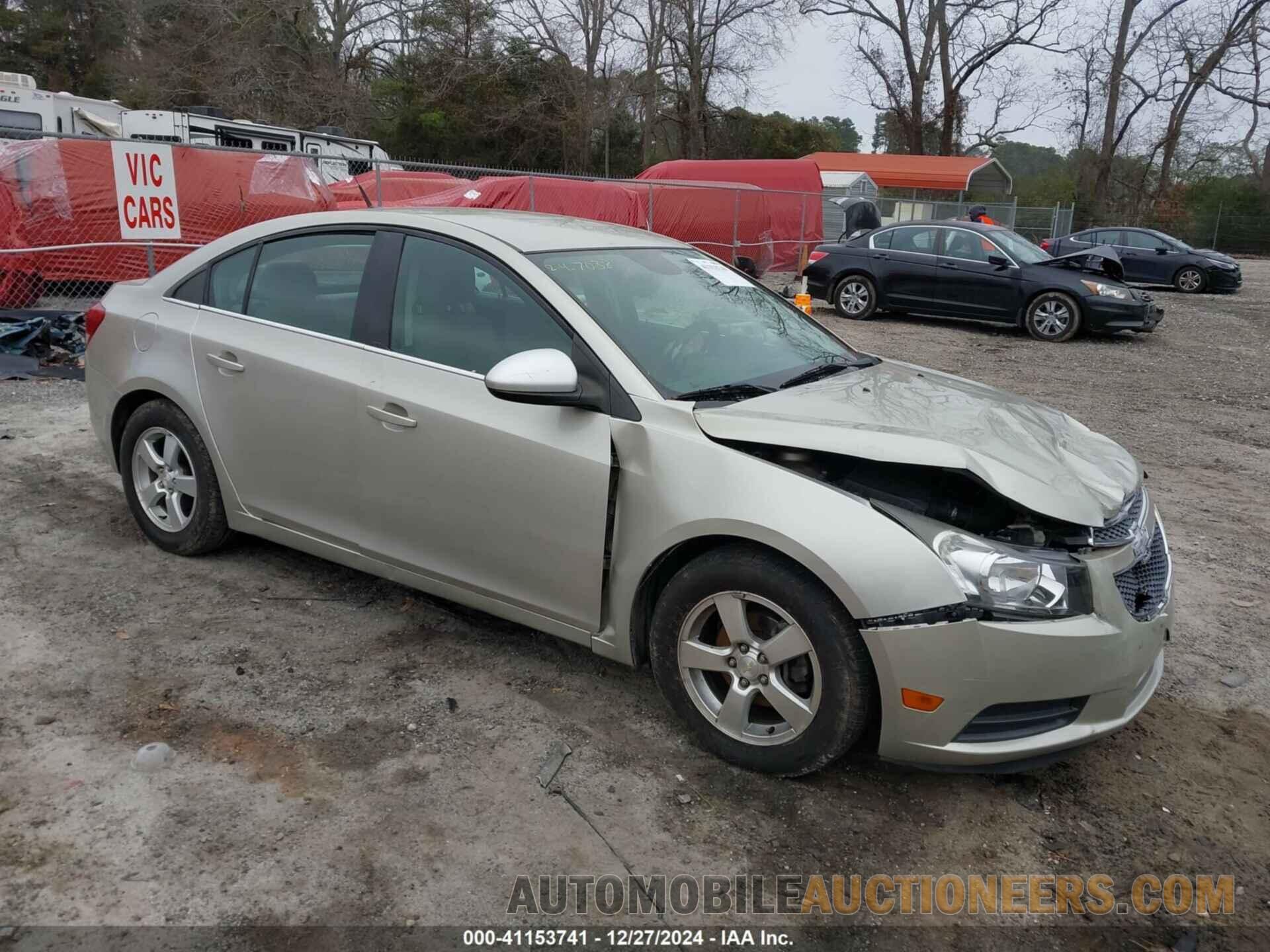 1G1PC5SB6D7158236 CHEVROLET CRUZE 2013