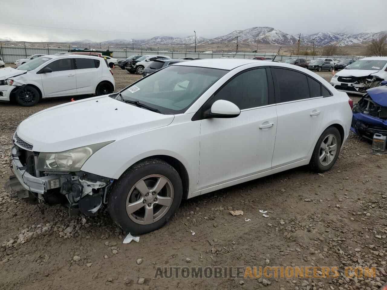 1G1PC5SB6E7127876 CHEVROLET CRUZE 2014