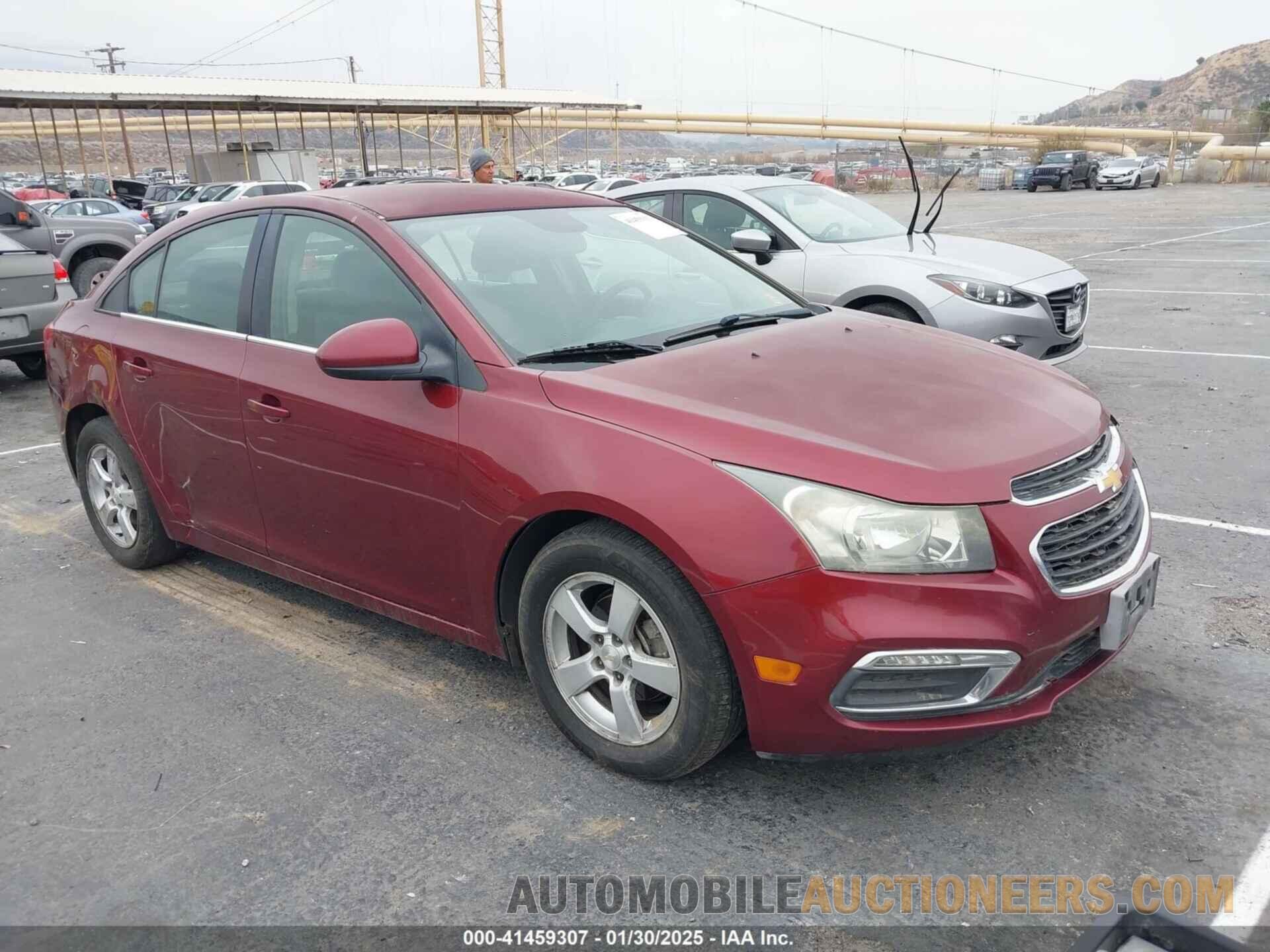 1G1PC5SB6F7111811 CHEVROLET CRUZE 2015