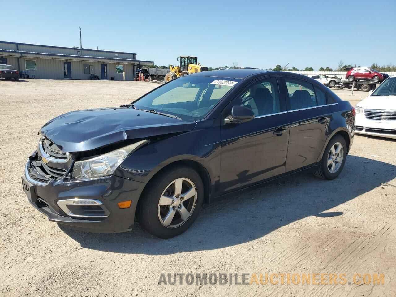 1G1PC5SB6F7161897 CHEVROLET CRUZE 2015