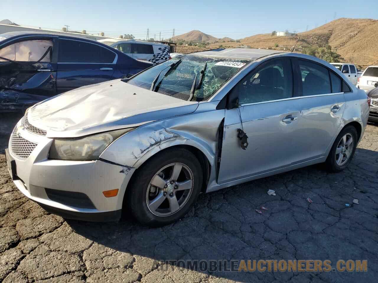 1G1PC5SB7D7324344 CHEVROLET CRUZE 2013