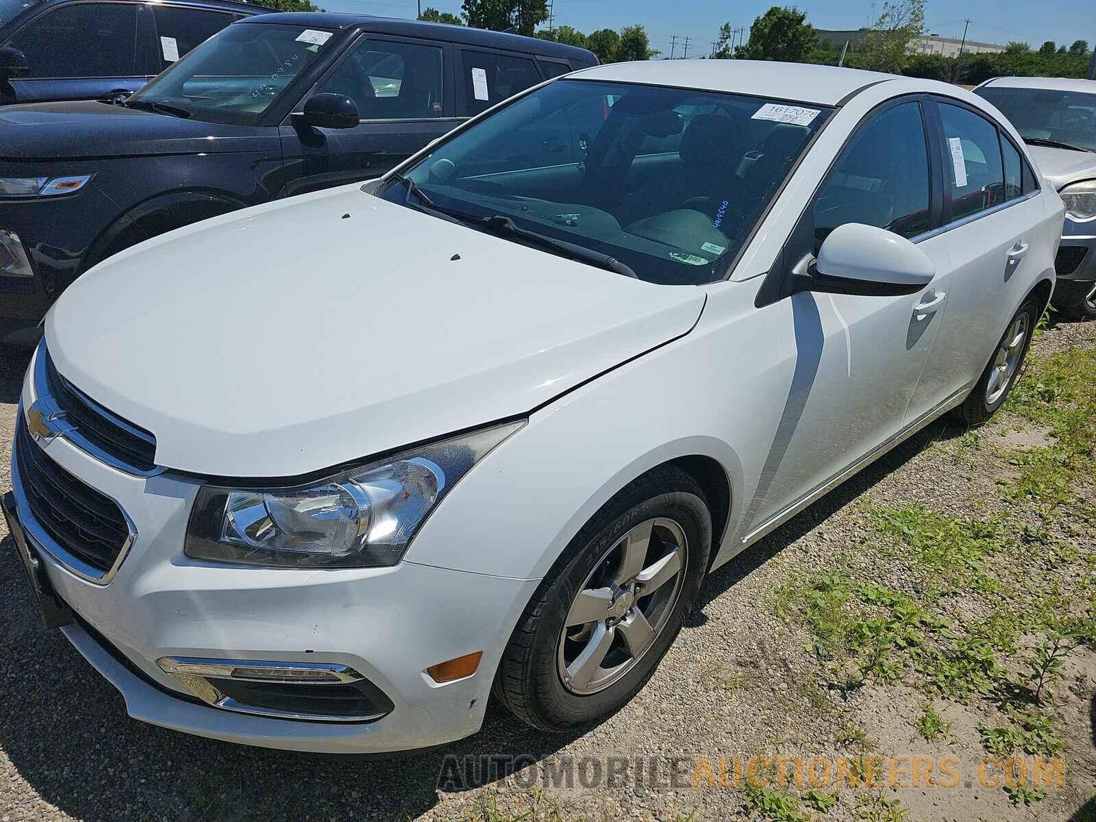 1G1PC5SB7F7186999 Chevrolet Cruze 2015