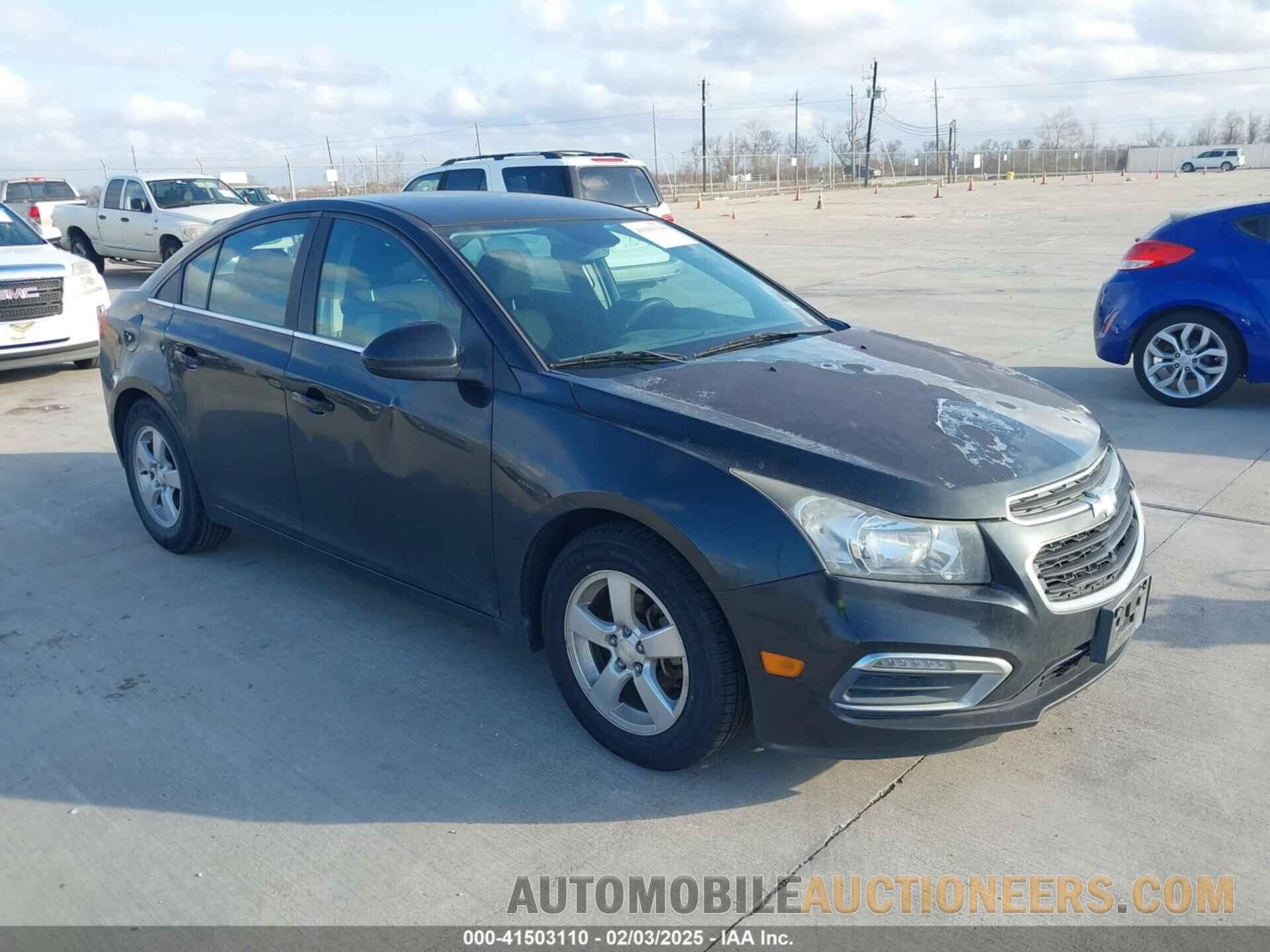 1G1PC5SB7F7300886 CHEVROLET CRUZE 2015