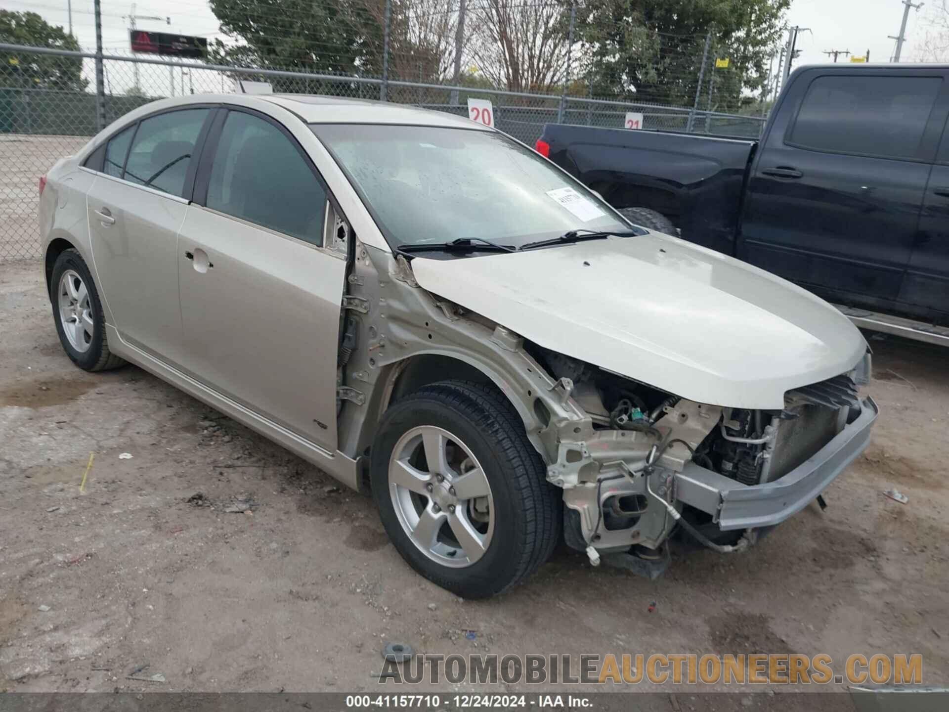 1G1PC5SB8D7174969 CHEVROLET CRUZE 2013