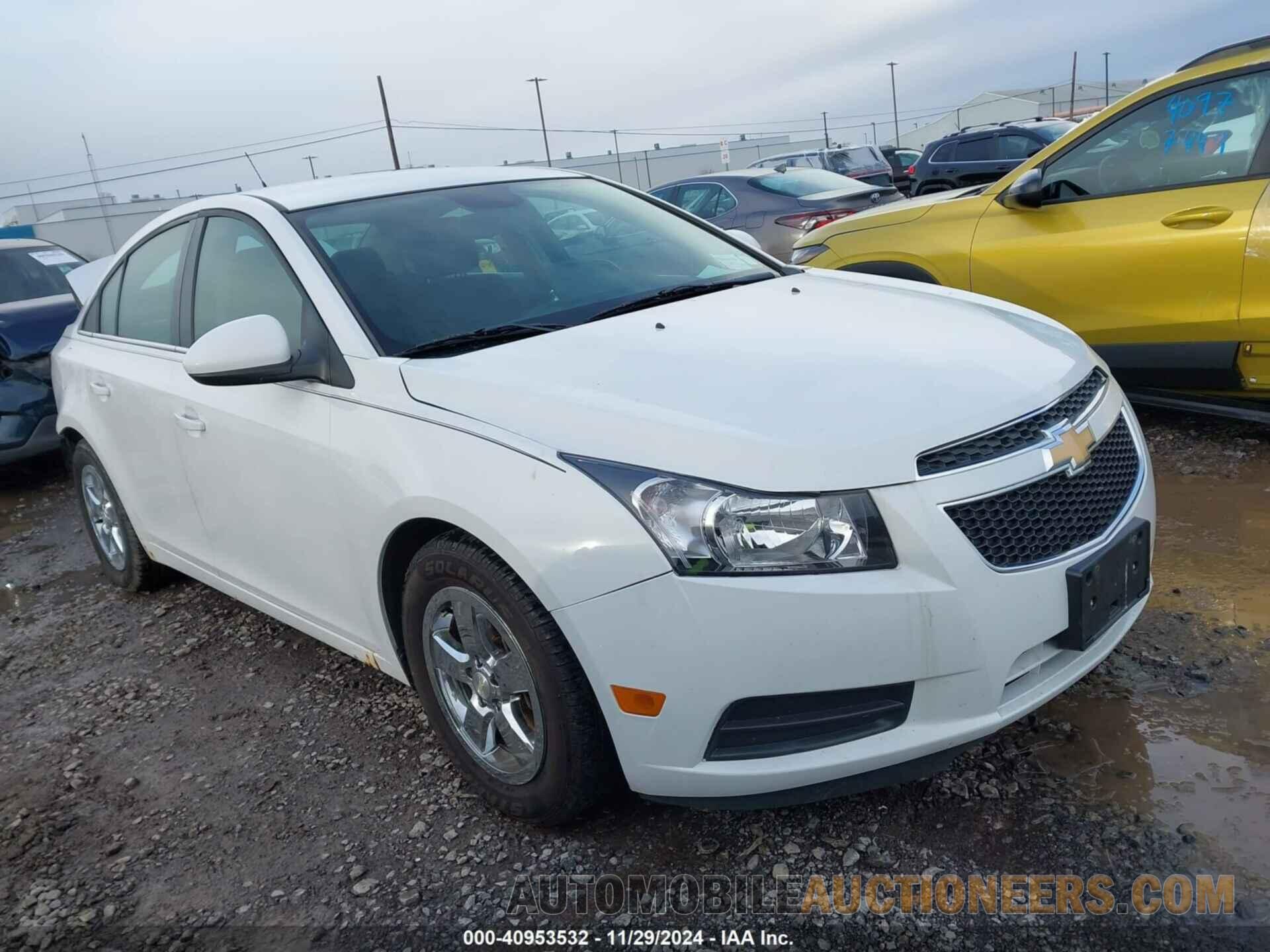 1G1PC5SB8D7175619 CHEVROLET CRUZE 2013