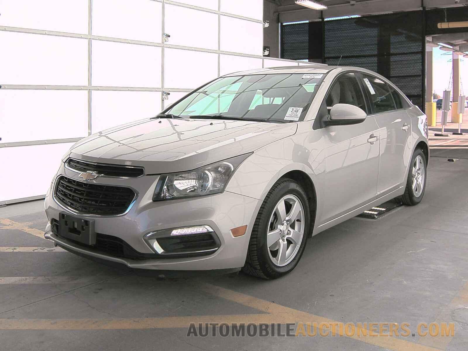 1G1PC5SB8F7141022 Chevrolet Cruze 2015