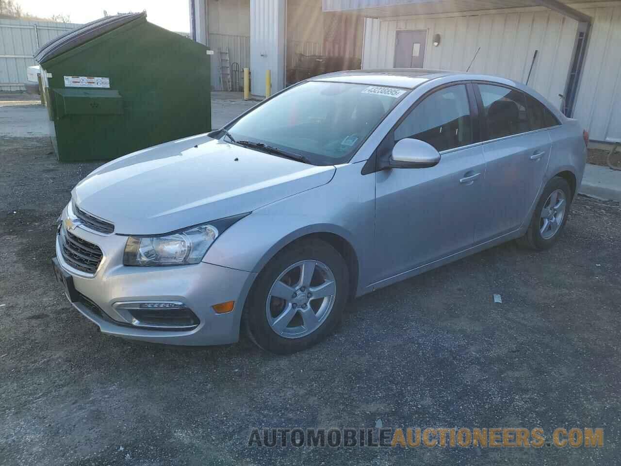 1G1PC5SB8F7232260 CHEVROLET CRUZE 2015