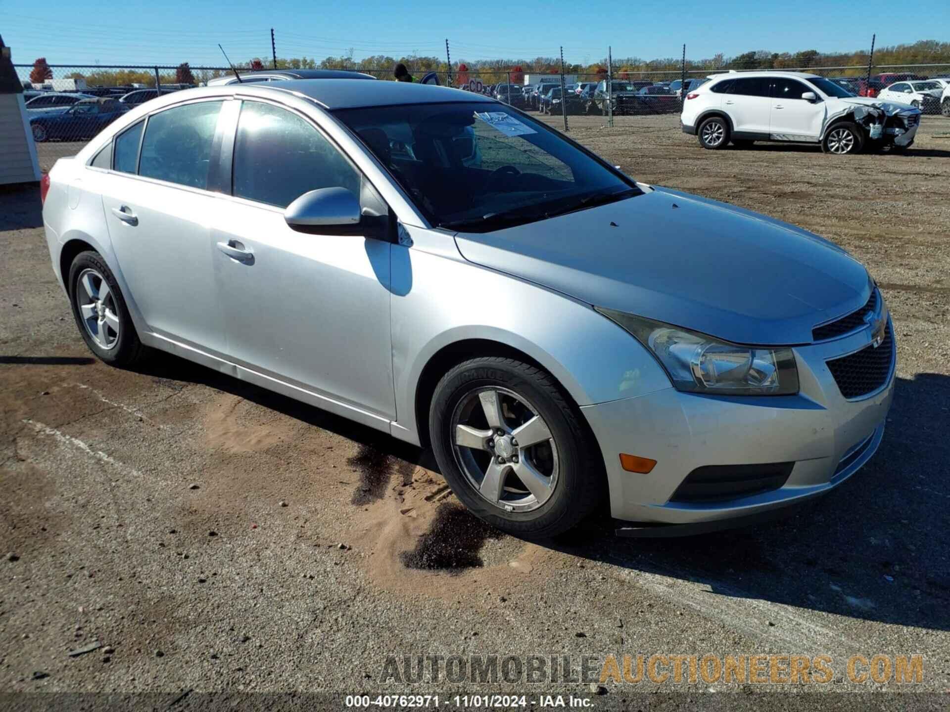 1G1PC5SB9D7199735 CHEVROLET CRUZE 2013