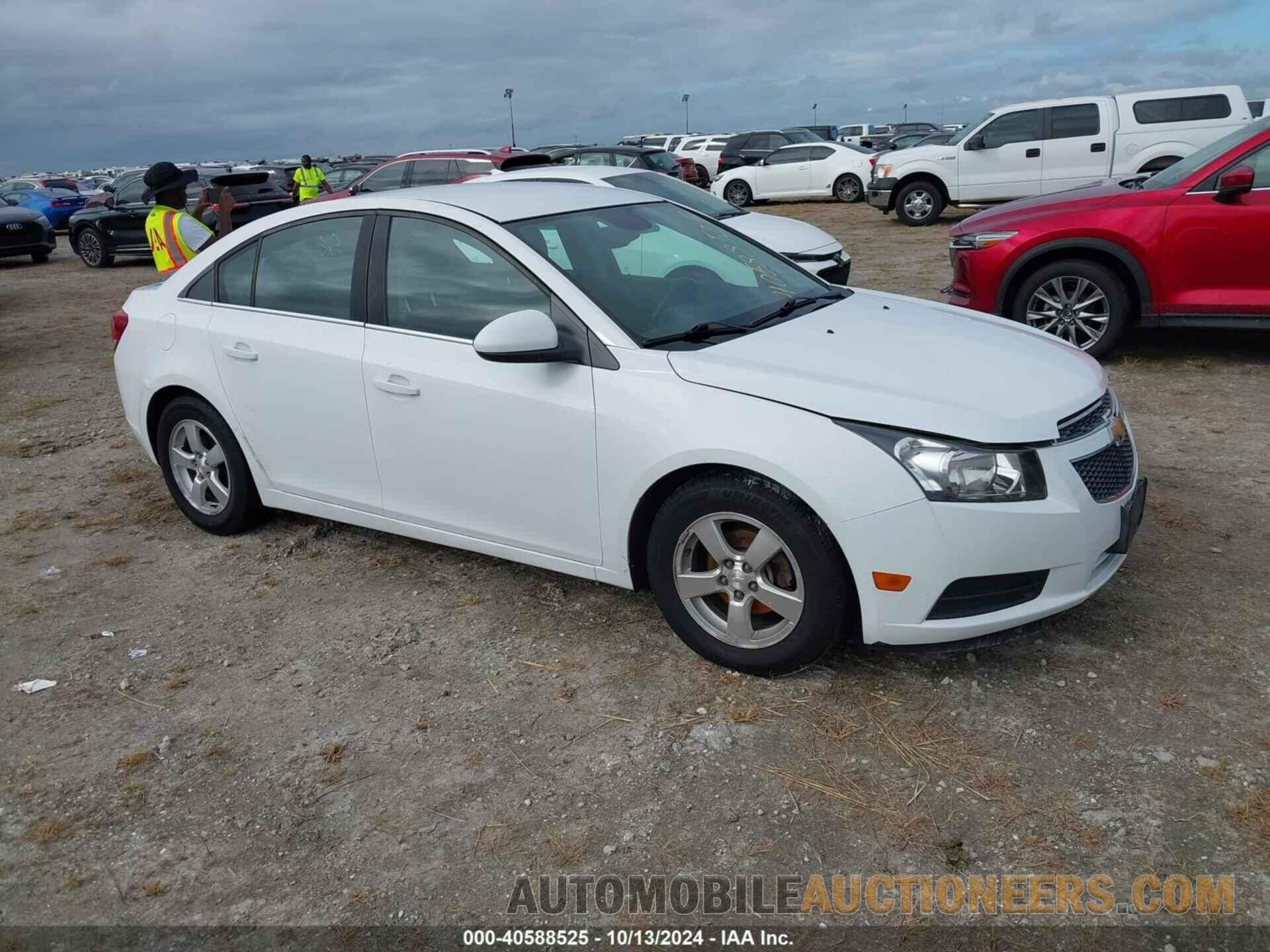 1G1PC5SB9D7296160 CHEVROLET CRUZE 2013