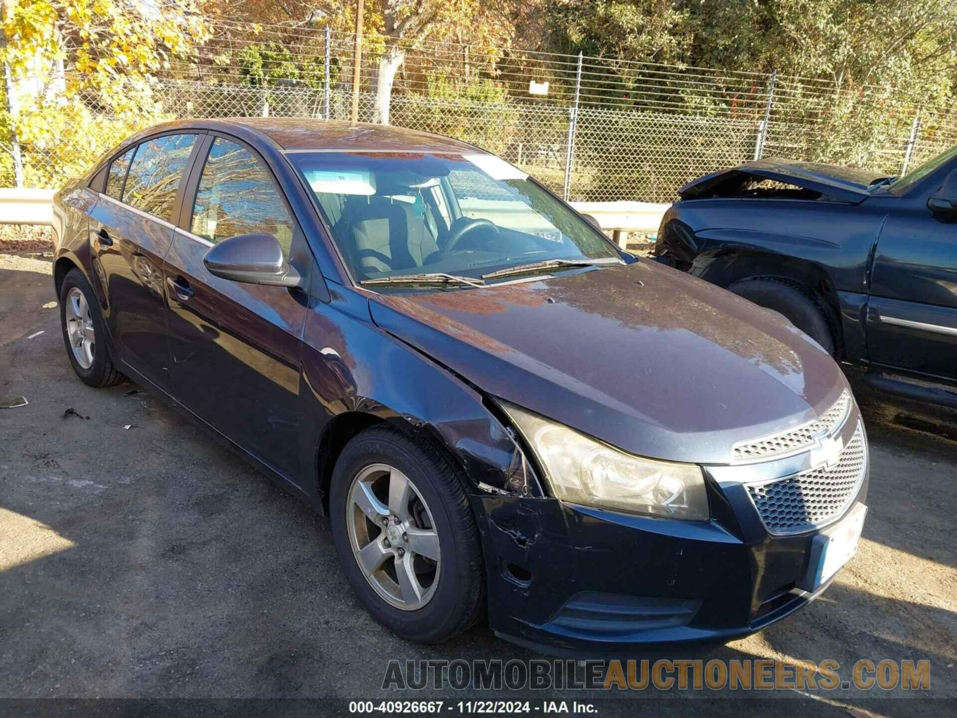 1G1PC5SB9E7240768 CHEVROLET CRUZE 2014