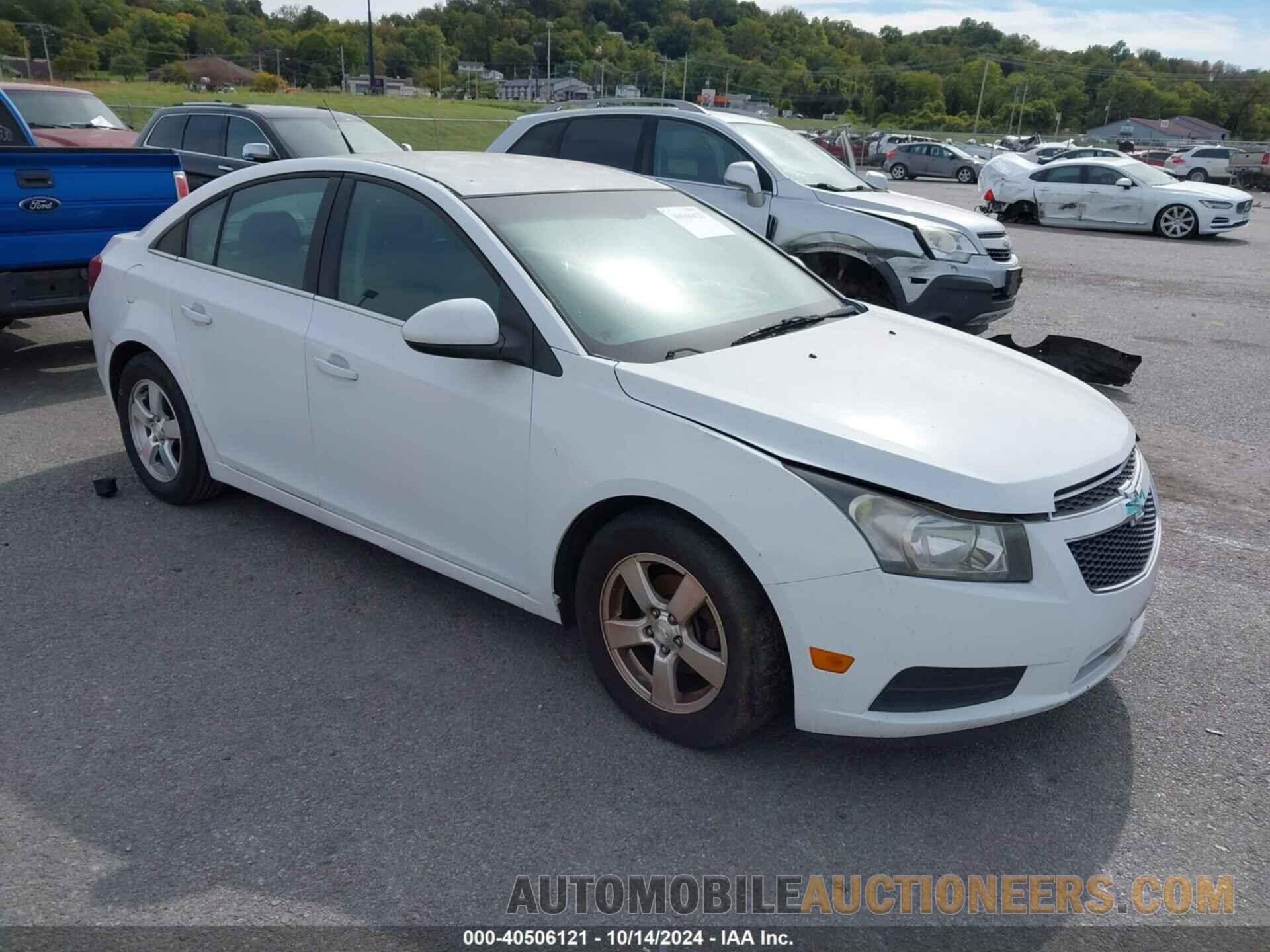 1G1PC5SB9E7242715 CHEVROLET CRUZE 2014