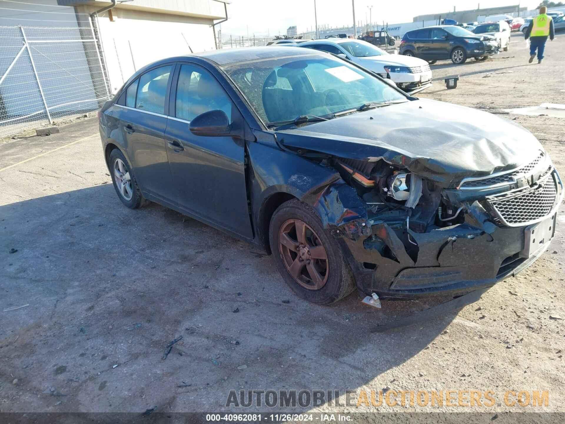 1G1PC5SB9E7314206 CHEVROLET CRUZE 2014