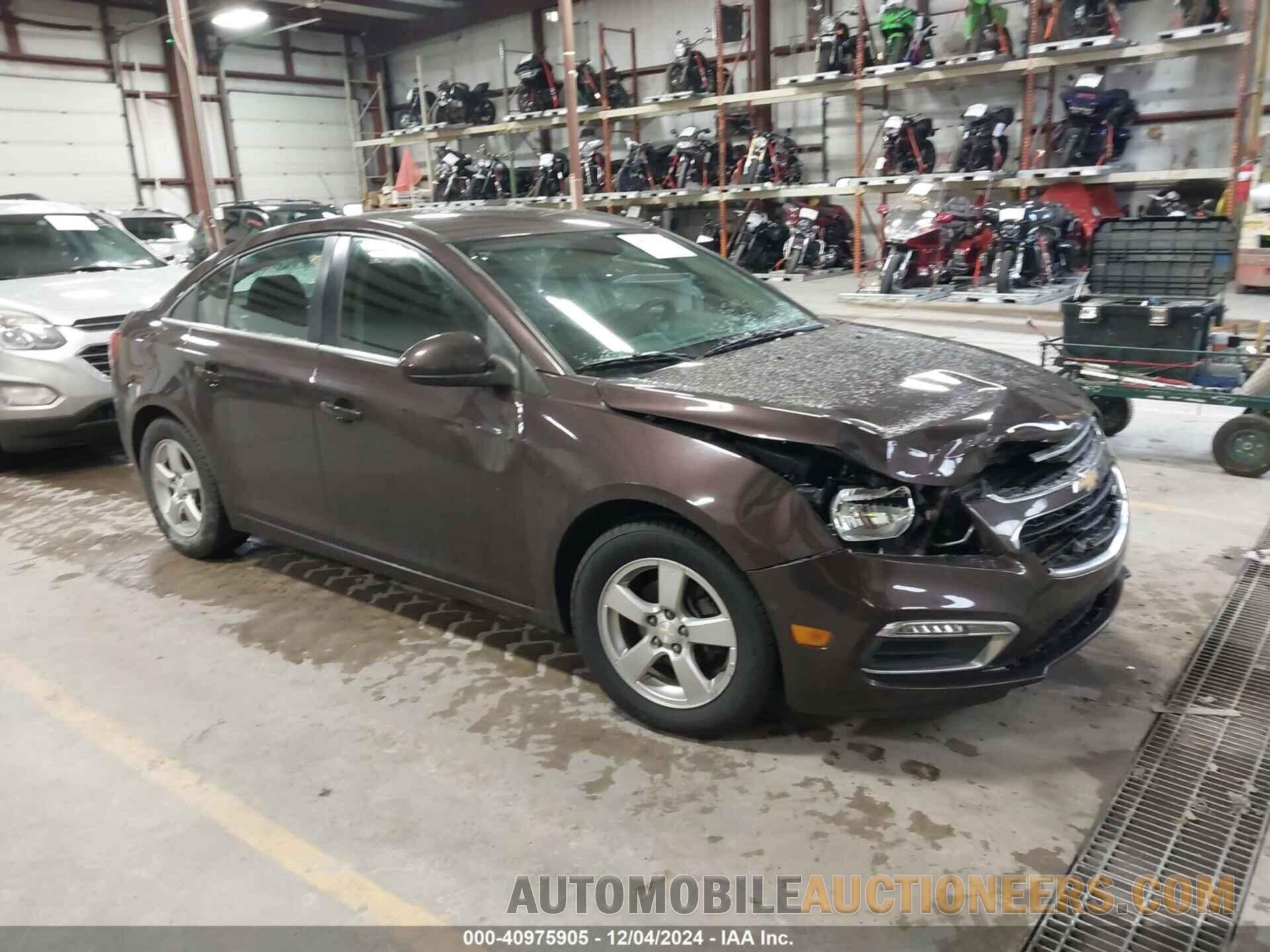 1G1PC5SB9F7230663 CHEVROLET CRUZE 2015