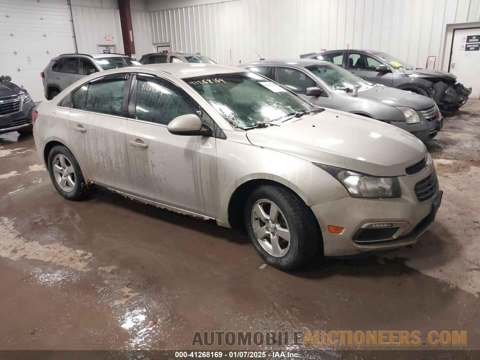 1G1PC5SB9F7242229 CHEVROLET CRUZE 2015