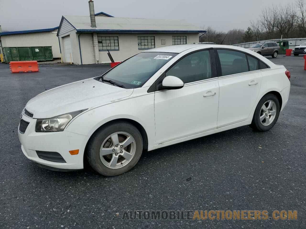 1G1PC5SBXE7160833 CHEVROLET CRUZE 2014