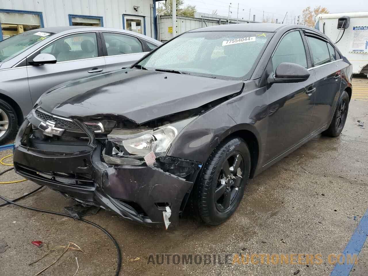 1G1PC5SBXE7183965 CHEVROLET CRUZE 2014