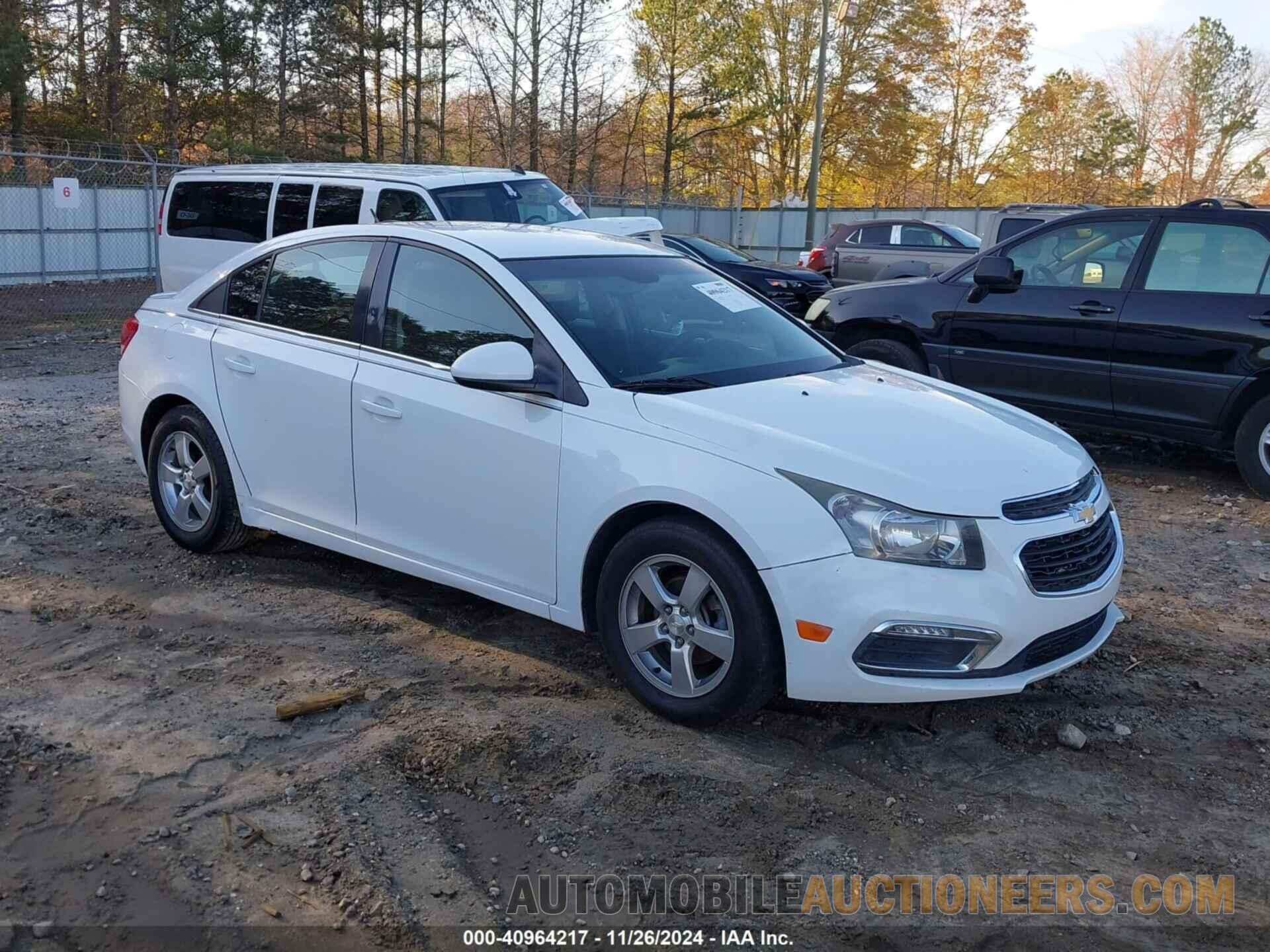 1G1PC5SBXF7143869 CHEVROLET CRUZE 2015