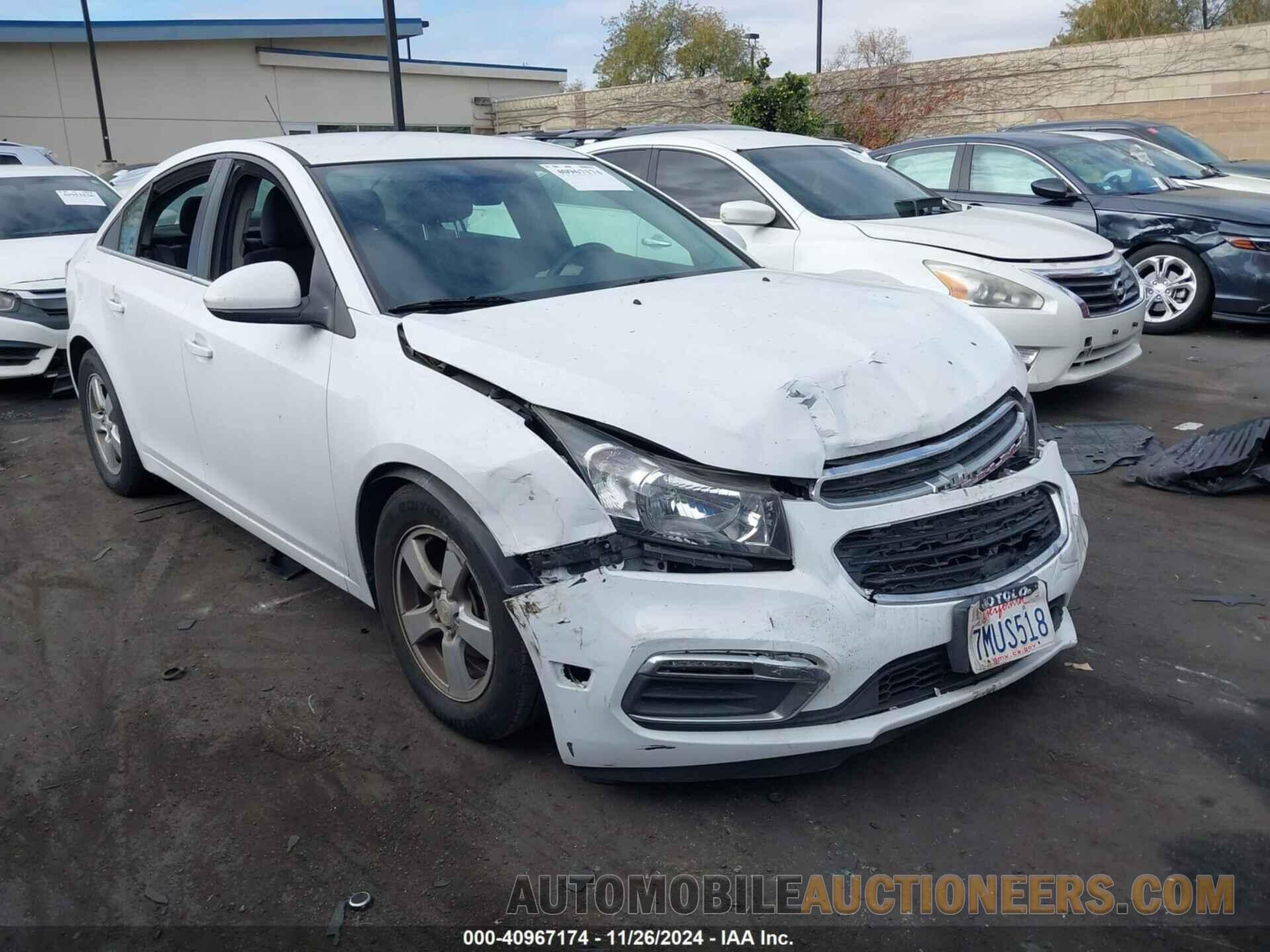 1G1PC5SBXF7268466 CHEVROLET CRUZE 2015