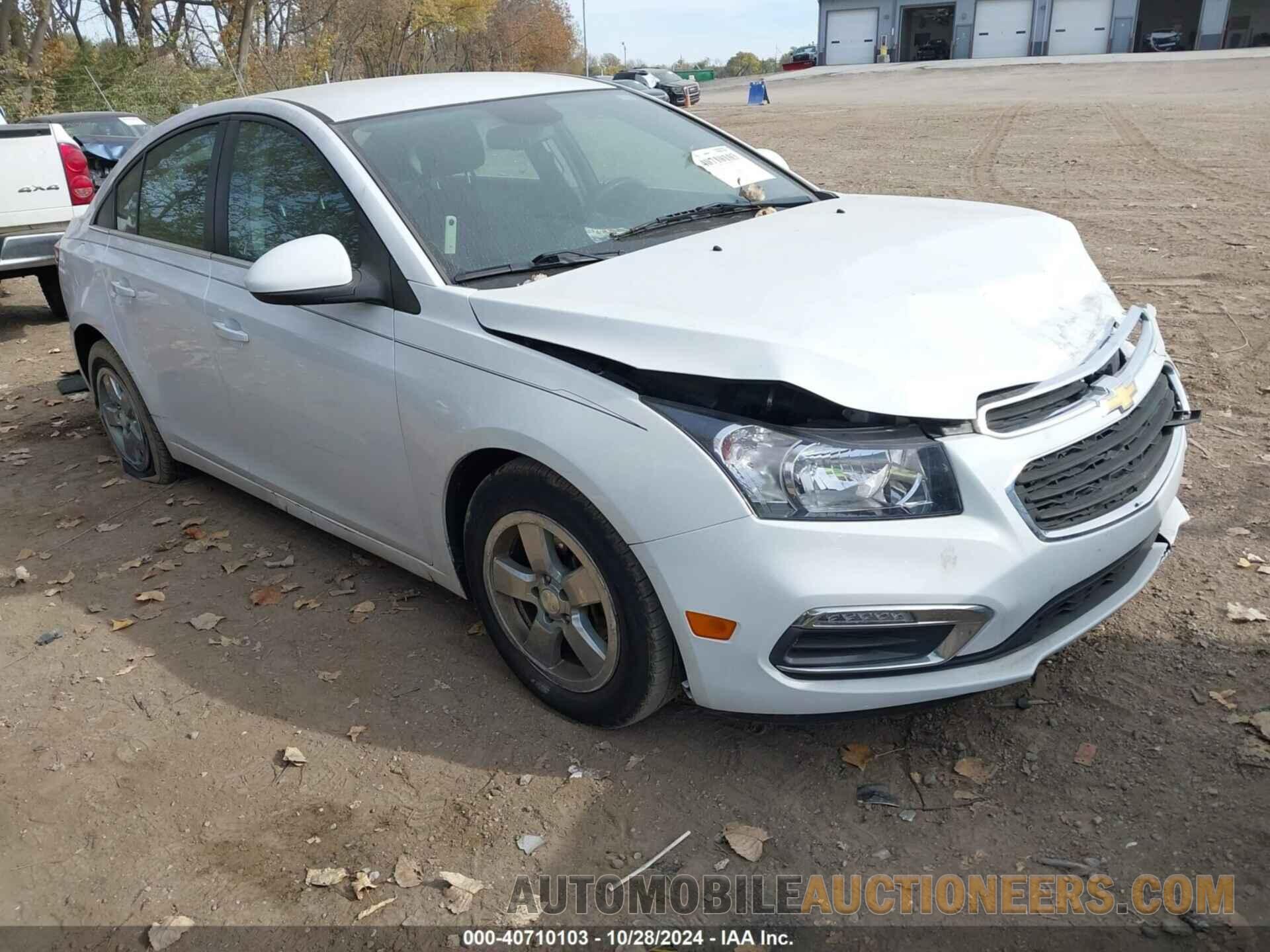 1G1PC5SBXF7271688 CHEVROLET CRUZE 2015