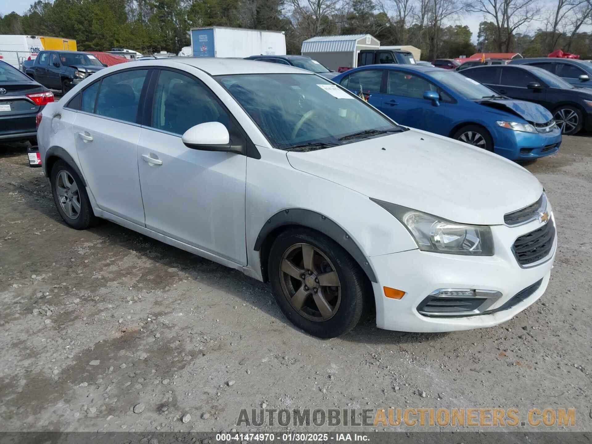 1G1PC5SBXF7284277 CHEVROLET CRUZE 2015