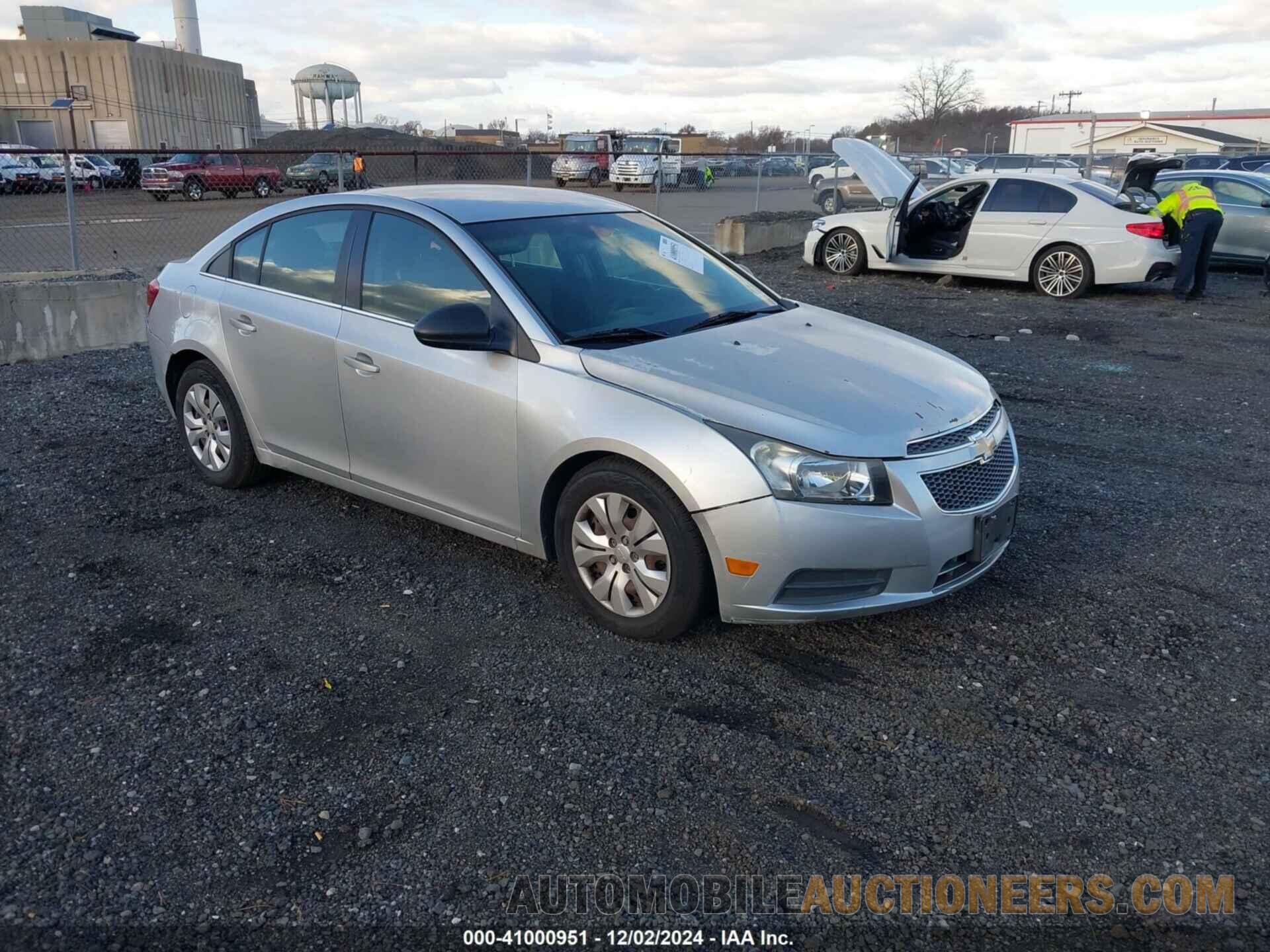 1G1PC5SH1C7317005 CHEVROLET CRUZE 2012