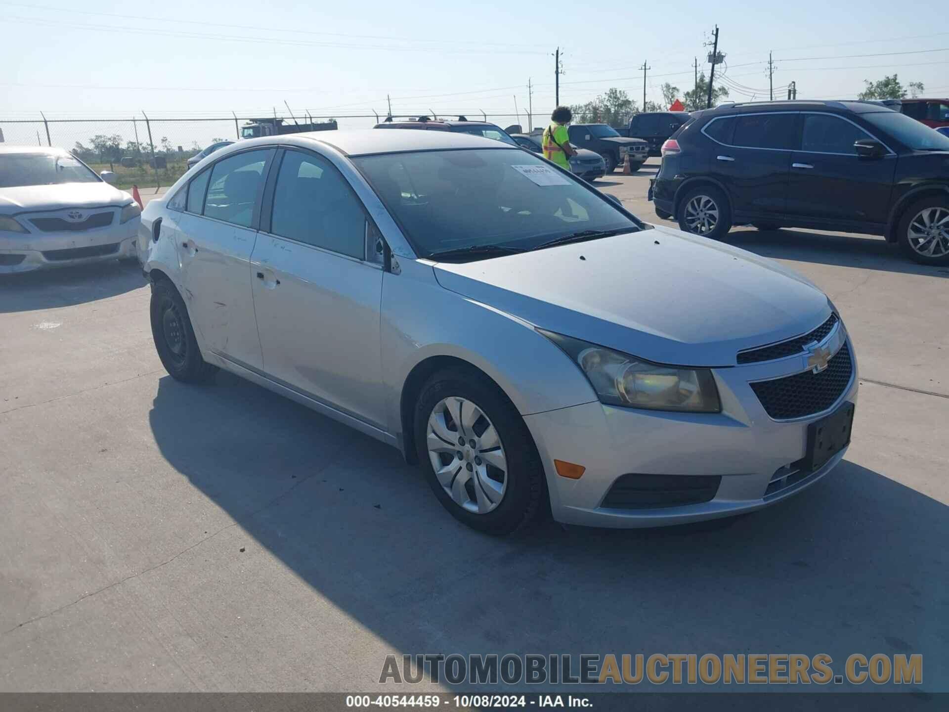 1G1PC5SH1C7362901 CHEVROLET CRUZE 2012