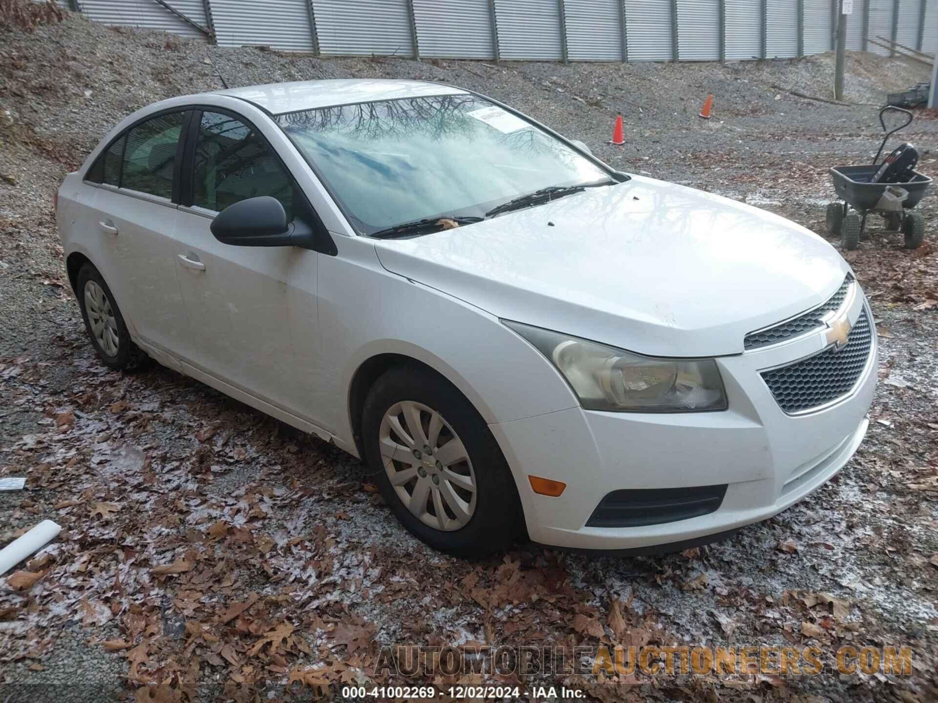 1G1PC5SH5B7292723 CHEVROLET CRUZE 2011