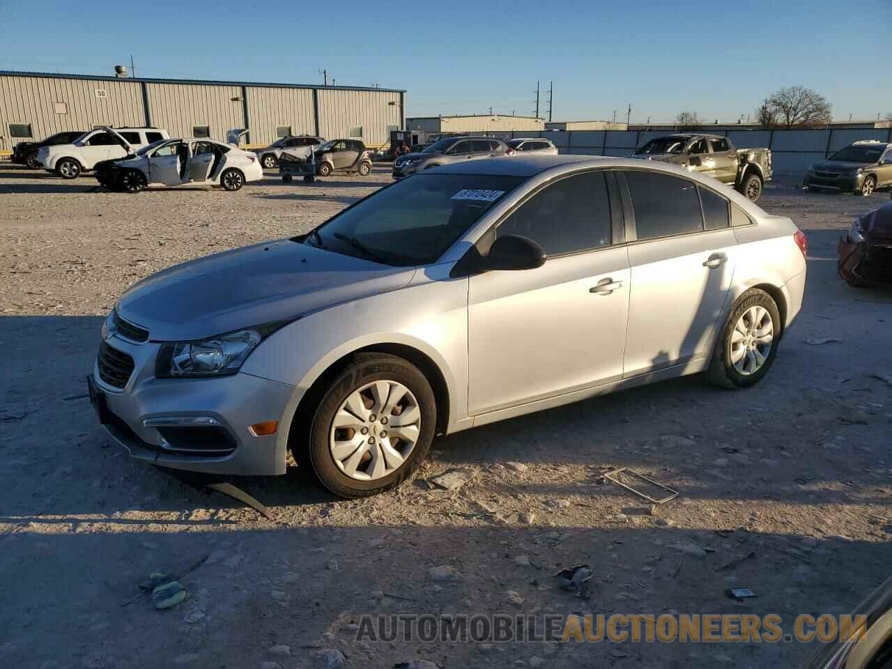 1G1PC5SH5G7192046 CHEVROLET CRUZE 2016