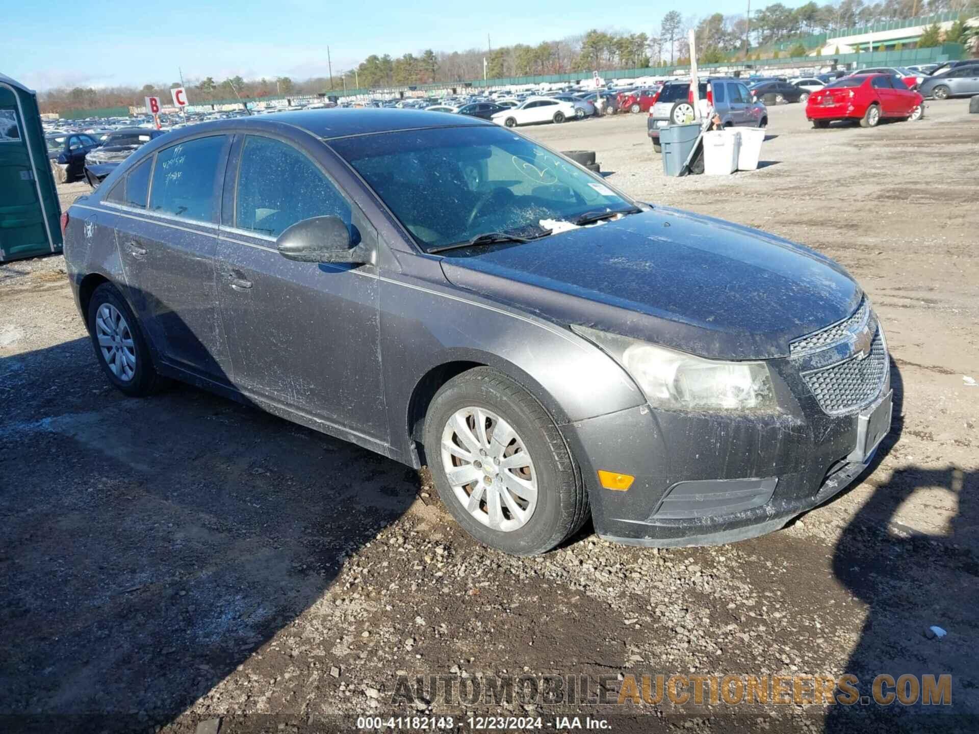 1G1PC5SH6B7151188 CHEVROLET CRUZE 2011