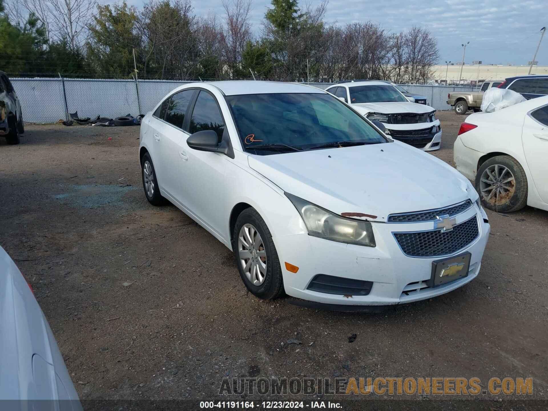 1G1PC5SH6B7157069 CHEVROLET CRUZE 2011