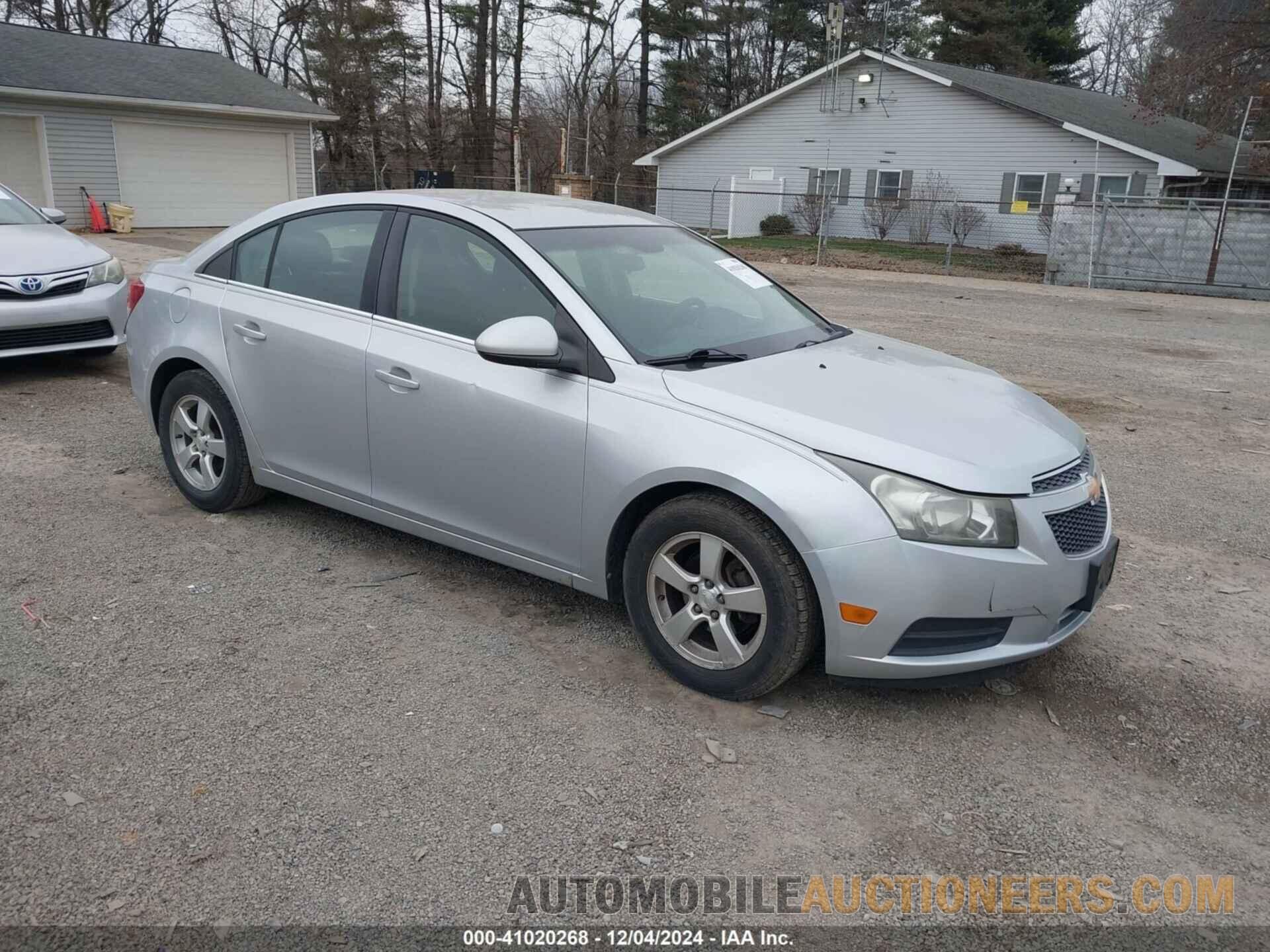 1G1PE5S95B7298895 CHEVROLET CRUZE 2011