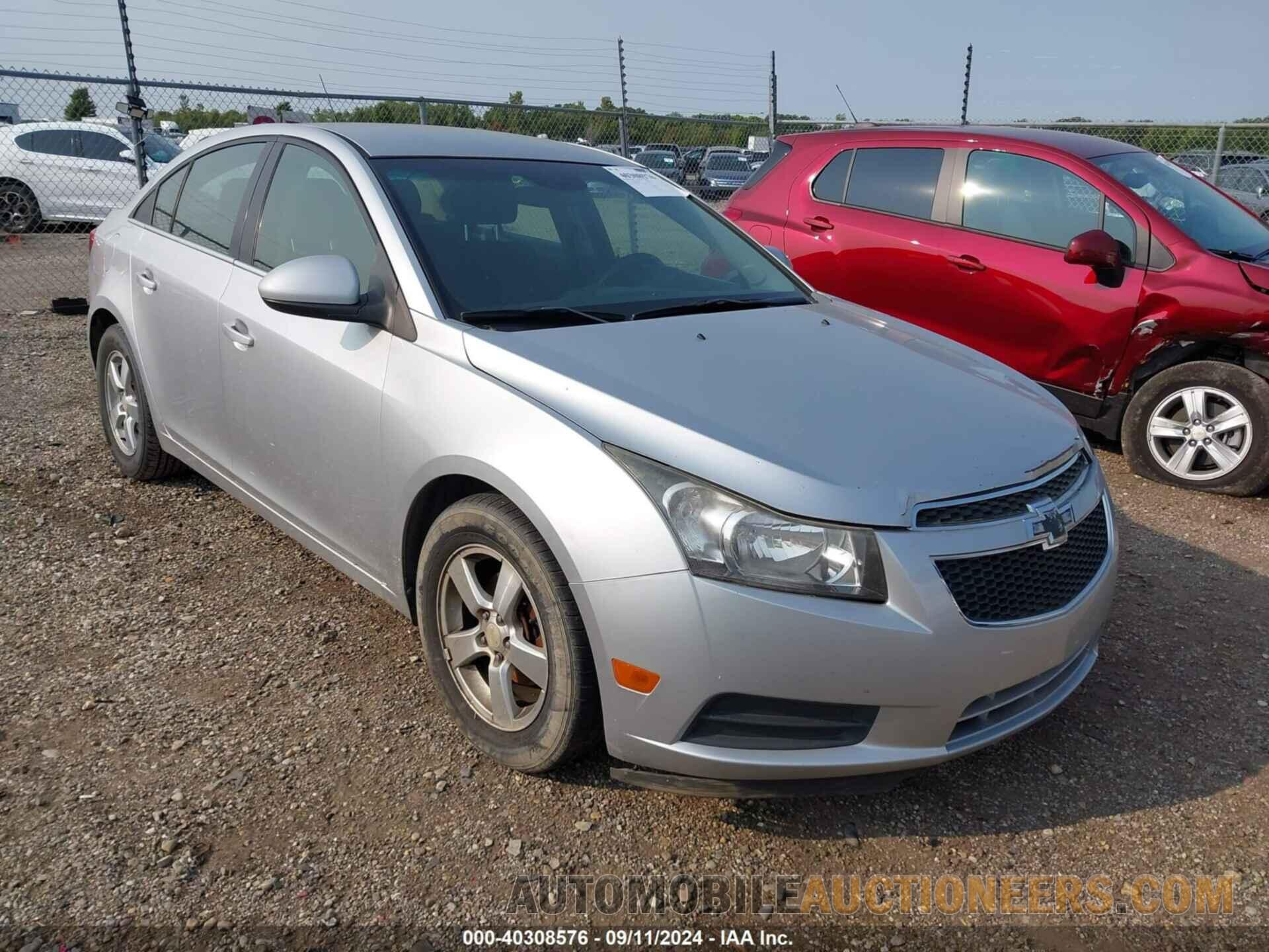 1G1PE5S98B7303295 CHEVROLET CRUZE 2011