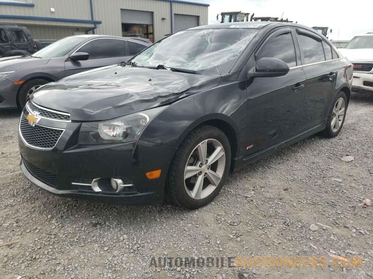 1G1PE5SB0E7162553 CHEVROLET CRUZE 2014