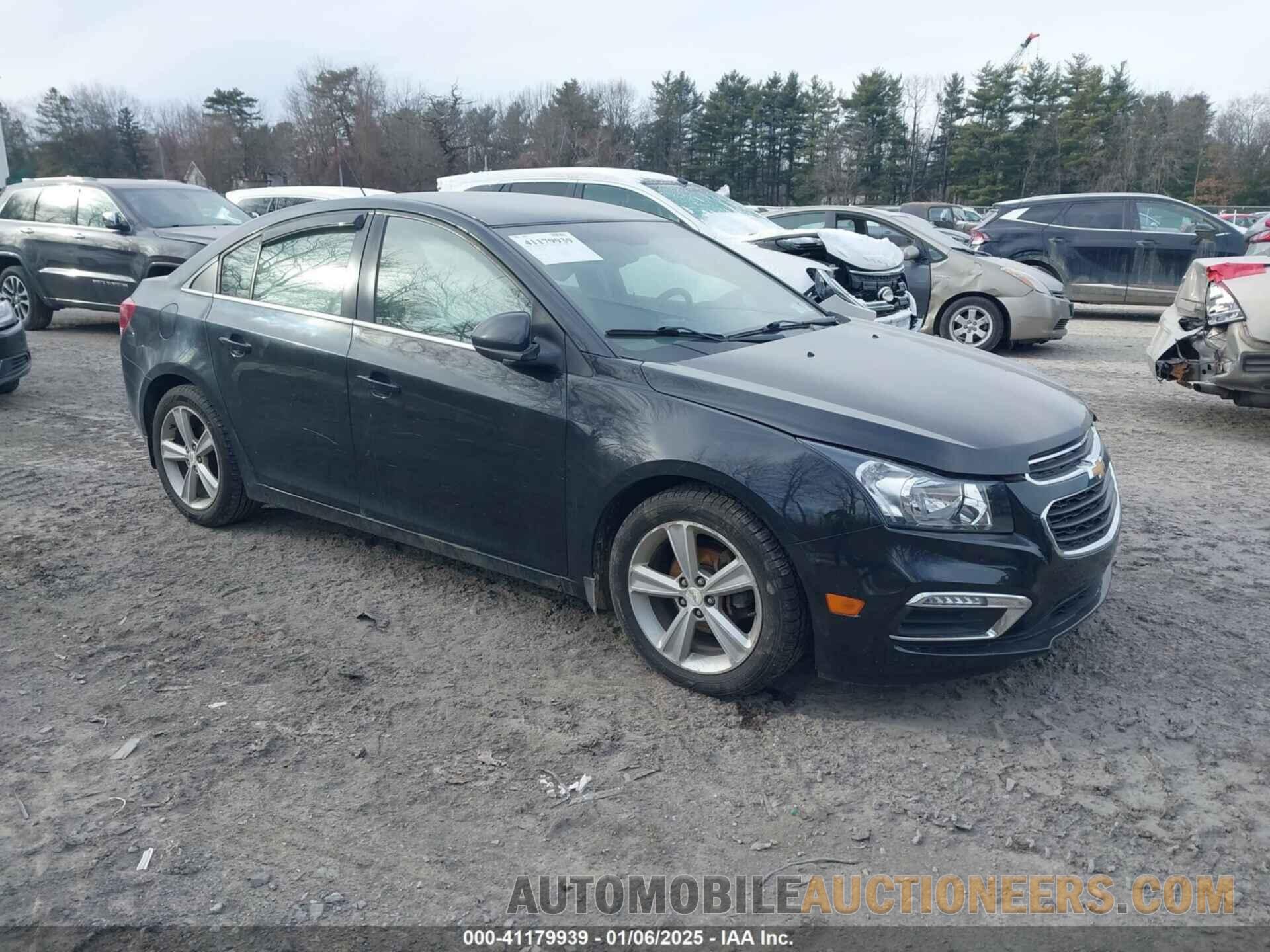 1G1PE5SB0F7140442 CHEVROLET CRUZE 2015