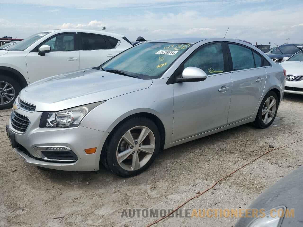 1G1PE5SB0F7143731 CHEVROLET CRUZE 2015