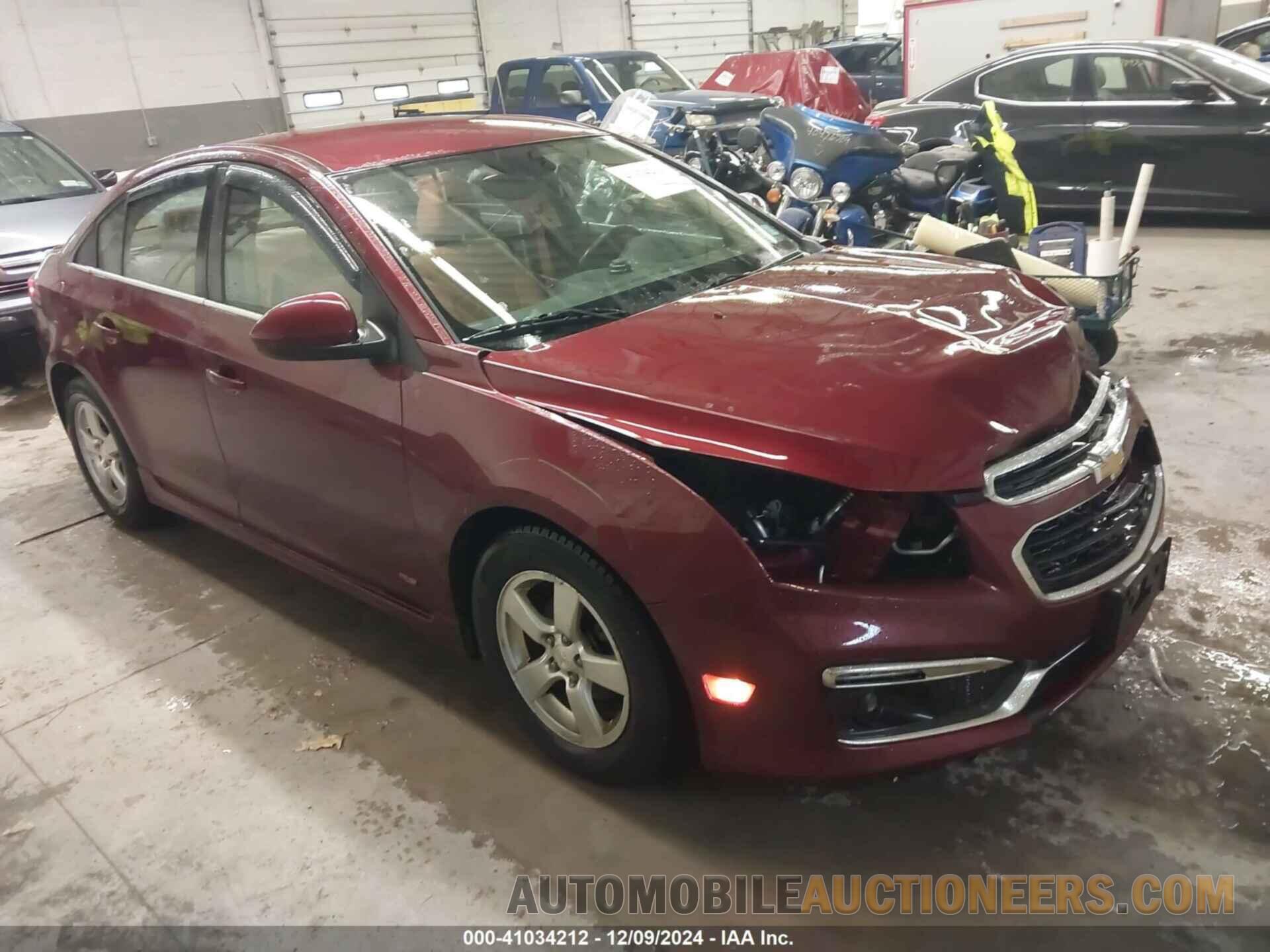 1G1PE5SB0F7279325 CHEVROLET CRUZE 2015