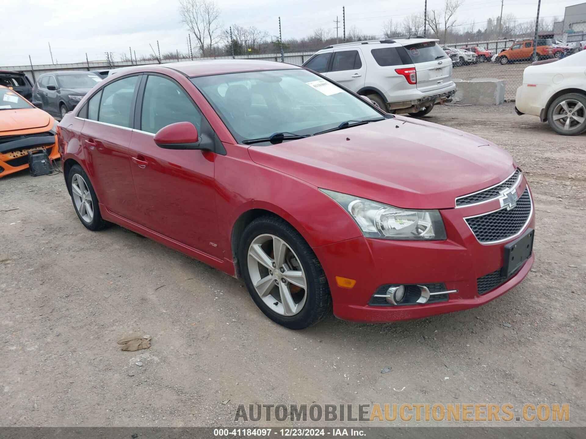 1G1PE5SB1E7368805 CHEVROLET CRUZE 2014