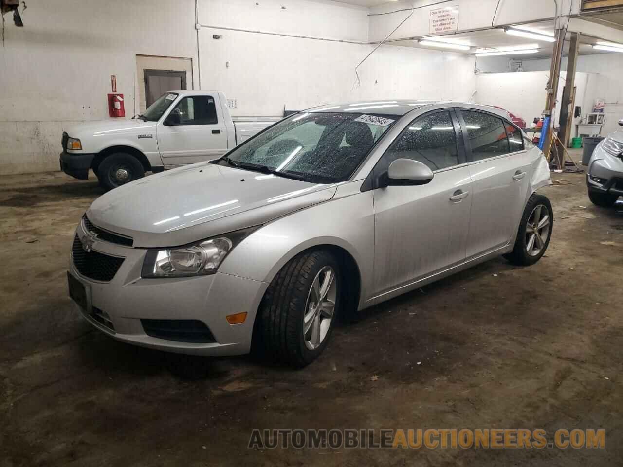 1G1PE5SB2E7360308 CHEVROLET CRUZE 2014