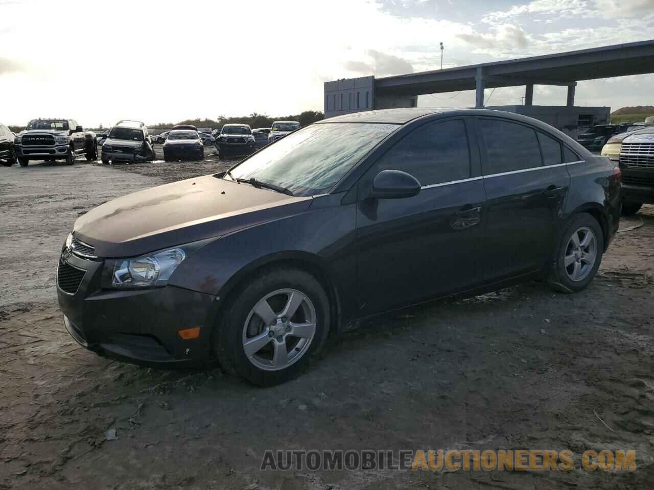 1G1PE5SB2G7116712 CHEVROLET CRUZE 2016